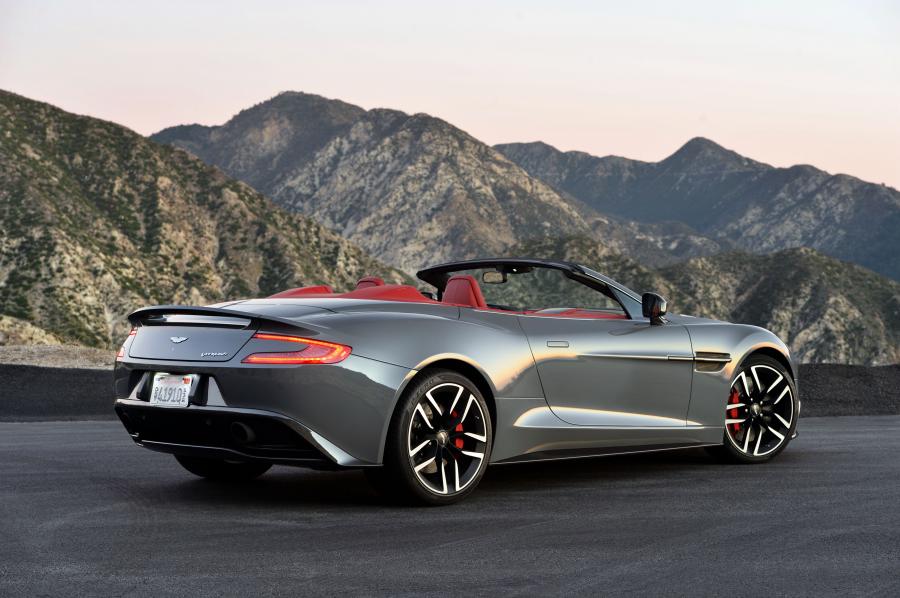  Aston Martin Vanquish Volante 2013 года  (NA) (фото 32 из 36)